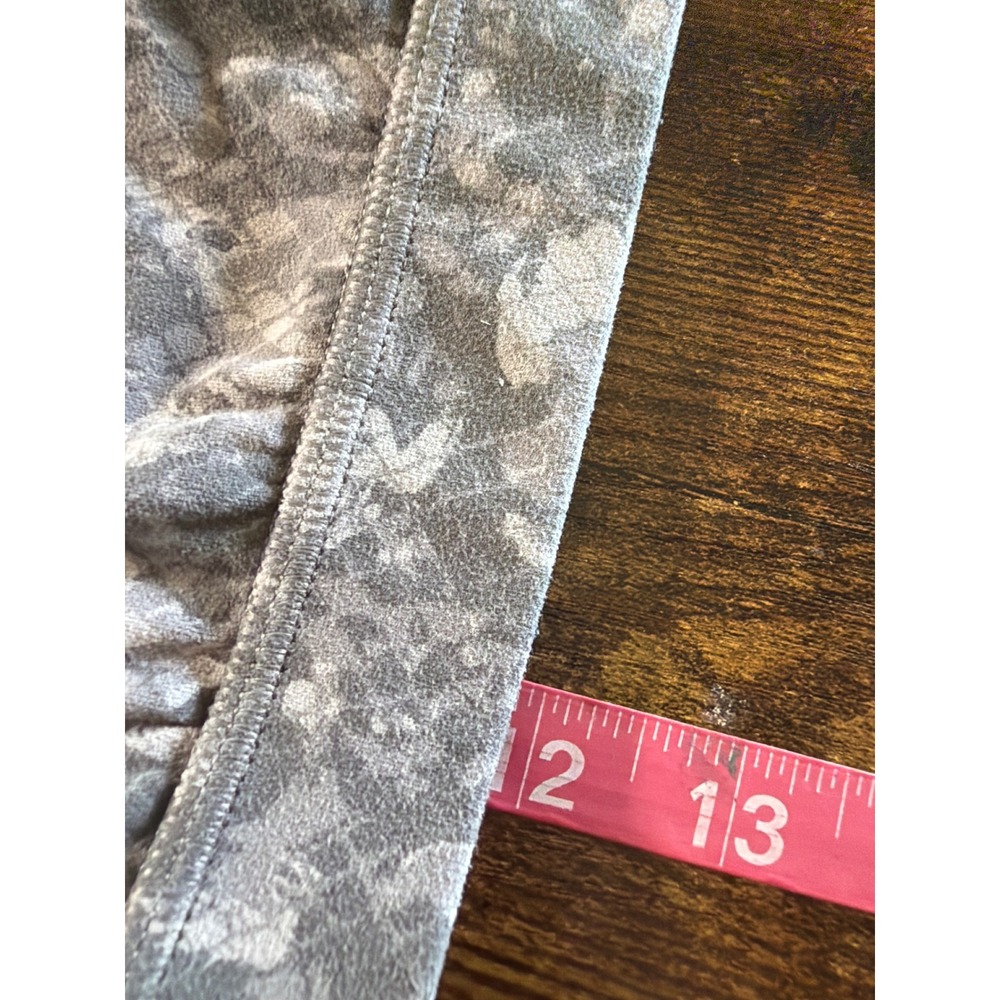 Lululemon Flow Y Bra Nulu Snakeskin Hideaway Camo Lunar Rock Women's Yoga Size 8 - Picture 9 of 11